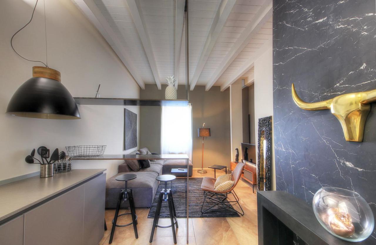 Urban Central Suites Κάλιαρι Εξωτερικό φωτογραφία